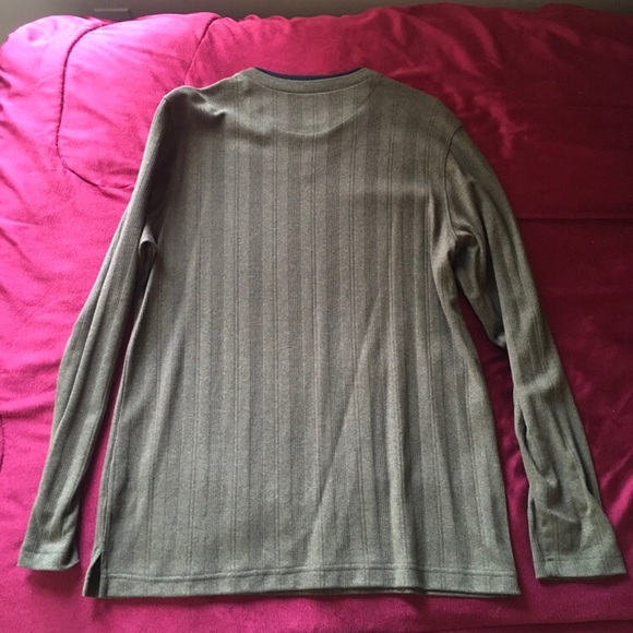 Covington Men’s Green Formal LongSleeve Shirt - Picture 3 of 3